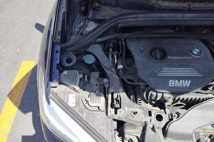 Used BMW X1 2018 sDrive18Li Luxury Model Engine Bay Right