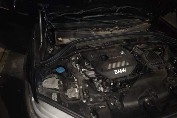 Used BMW X1 2018 sDrive18Li Luxury Model Engine Bay Right
