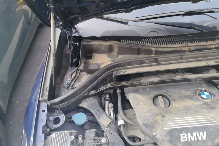 Used BMW X1 2018 sDrive18Li Luxury Model Engine Bay Right