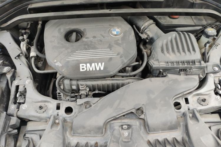 Used BMW X1 2018 sDrive18Li Fashion Model Engine Bay