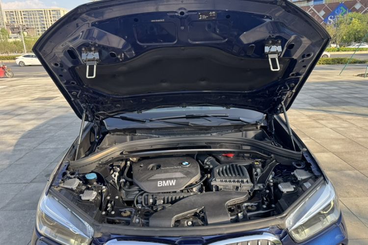 Used BMW X1 2018 sDrive18Li Luxury Model Engine Bay