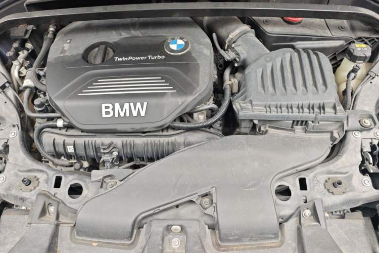 Used BMW X1 2018 sDrive20Li Leading Model Engine Bay