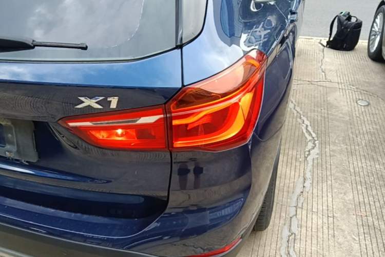 Used BMW X1 2018 xDrive20Li Luxury Edition Exterior 3