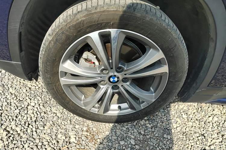 Used BMW X1 2018 sDrive18Li Luxury Model Exterior 4