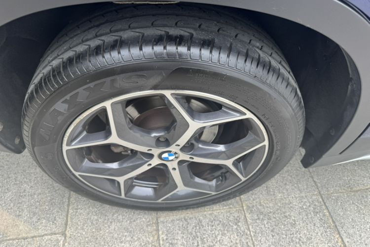 Used BMW X1 2018 sDrive18Li Luxury Model Exterior 4