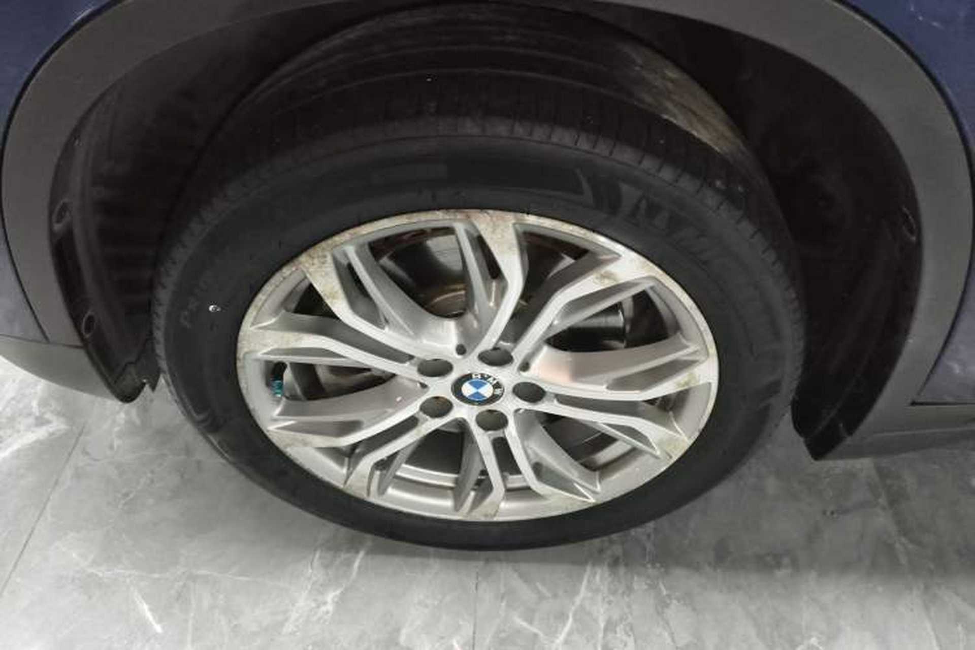 Used BMW X1 2018 sDrive20Li Leading Model Exterior 4