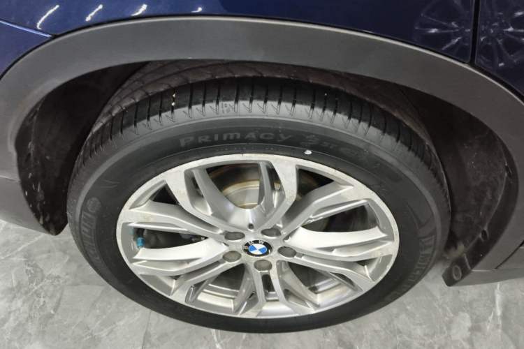 Used BMW X1 2018 sDrive20Li Leading Model Exterior 5