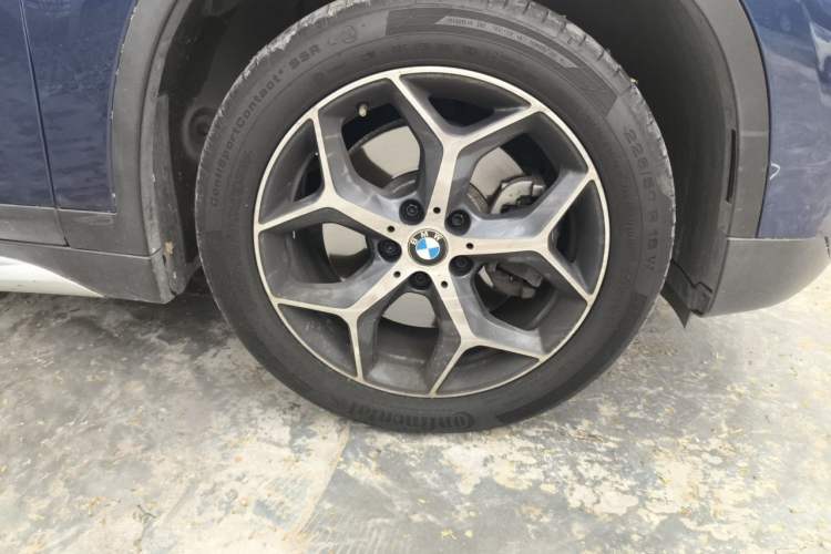 Used BMW X1 2018 xDrive20Li Luxury Edition Exterior 6