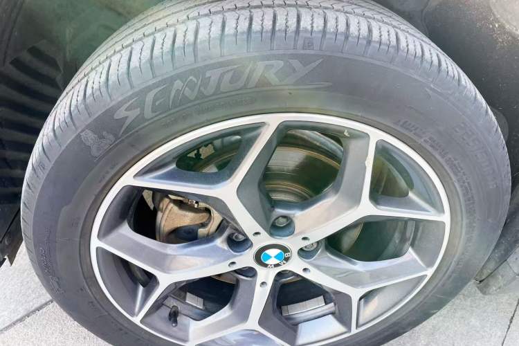 Used BMW X1 2018 sDrive18Li Luxury Model Exterior 9