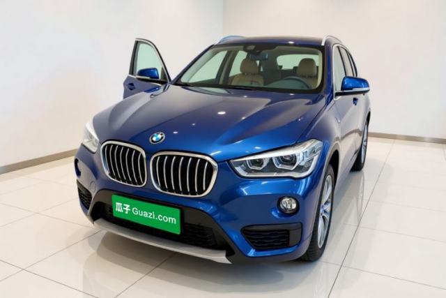 Ojetý BMW X1 2018 sDrive20Li Leading Model