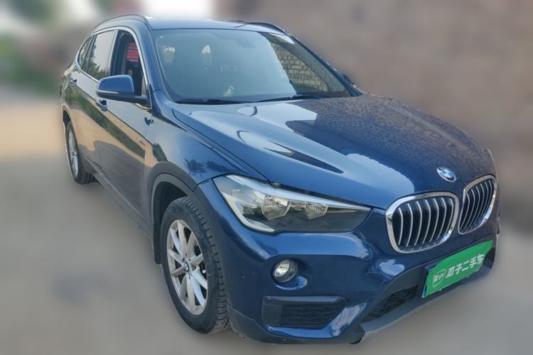 Used BMW X1 2018 sDrive18Li Fashion Model Front Right 45 Deg