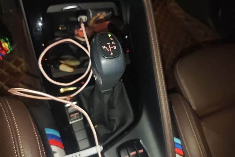 Used BMW X1 2018 sDrive18Li Luxury Model Gear Lever
