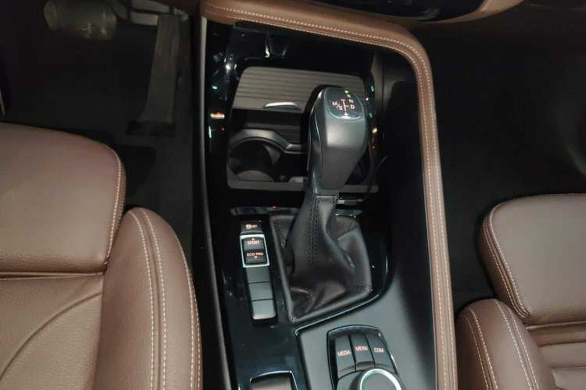 Used BMW X1 2018 sDrive18Li Luxury Model Gear Lever