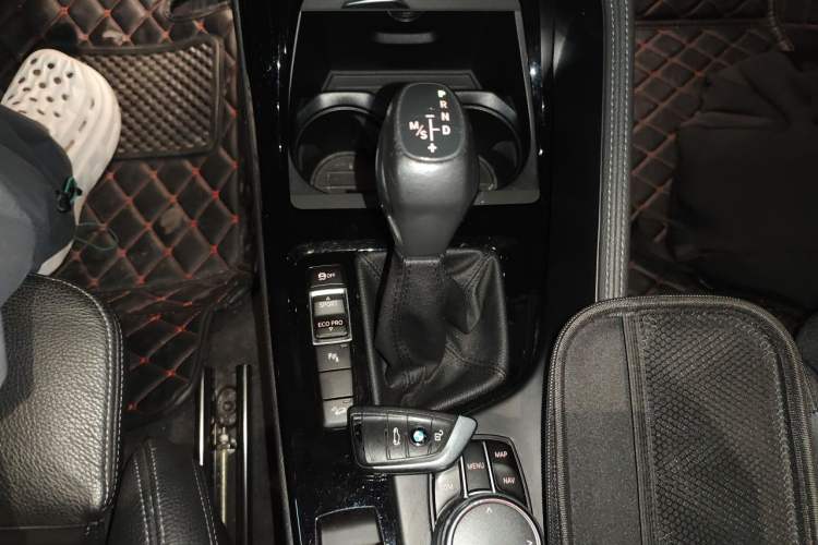 Used BMW X1 2018 xDrive20Li Luxury Model Gear Lever