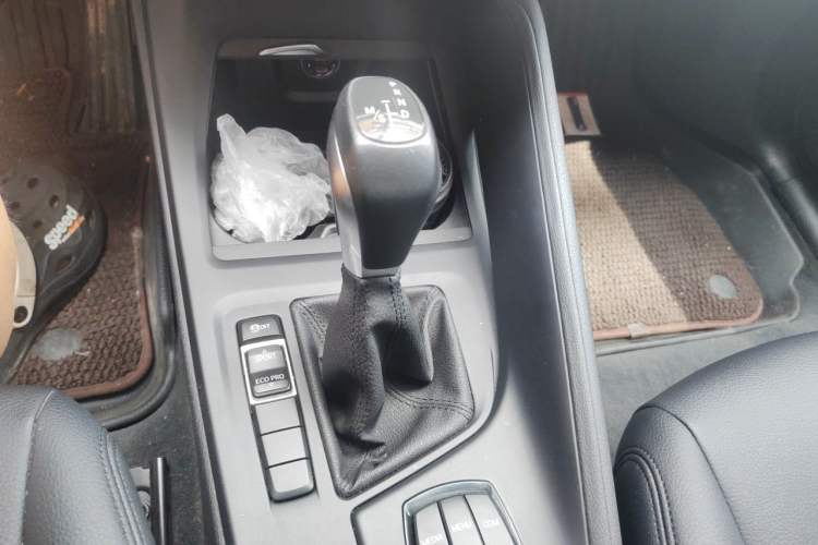 Used BMW X1 2018 sDrive20Li Leading Model Gear Lever