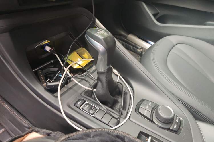 Used BMW X1 2018 sDrive20Li Leading Model Gear Lever