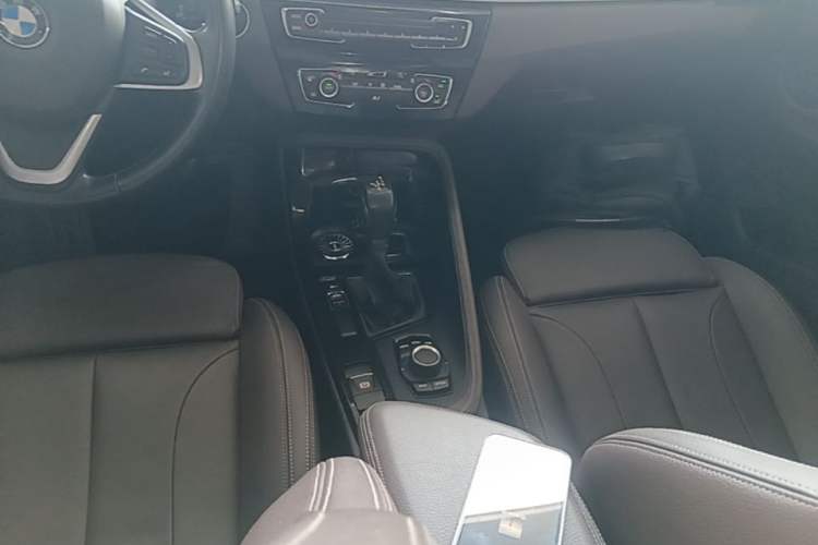 Used BMW X1 2018 sDrive18Li Luxury Model Gear Lever