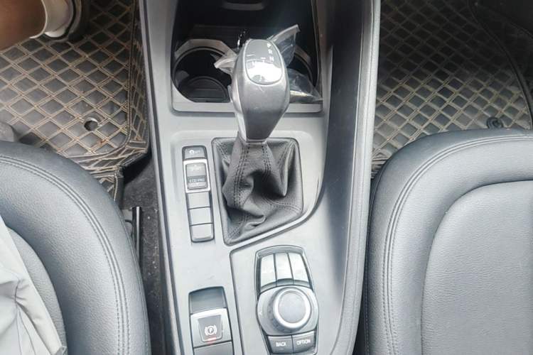 Used BMW X1 2018 sDrive18Li Fashion Model Gear Lever
