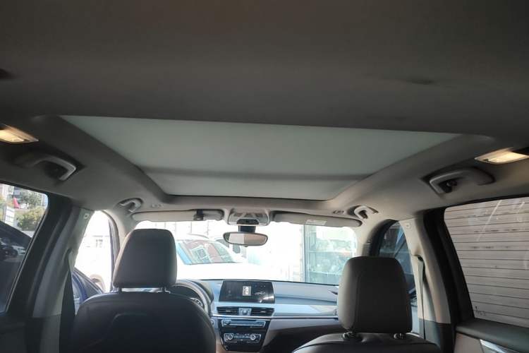 Used BMW X1 2018 sDrive18Li Luxury Model Headliner