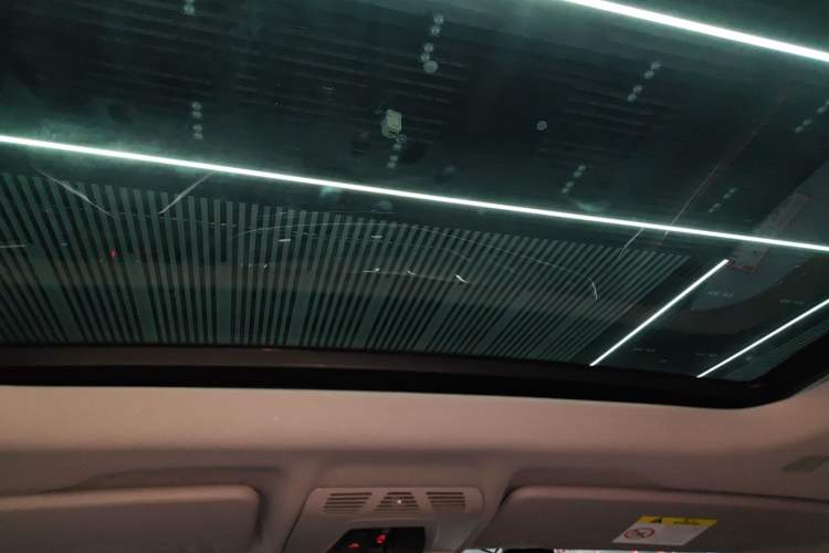 Used BMW X1 2018 sDrive18Li Luxury Model Headliner