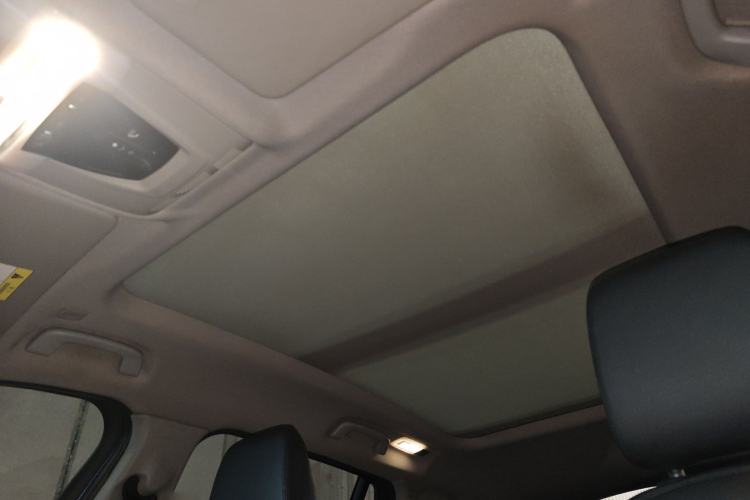 Used BMW X1 2018 sDrive20Li Leading Model Headliner