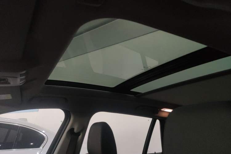 Used BMW X1 2018 sDrive18Li Fashion Model Headliner