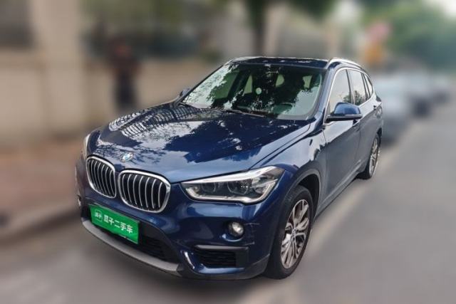 BMW X1 2018 sDrive20Li Leading Model с пробегом