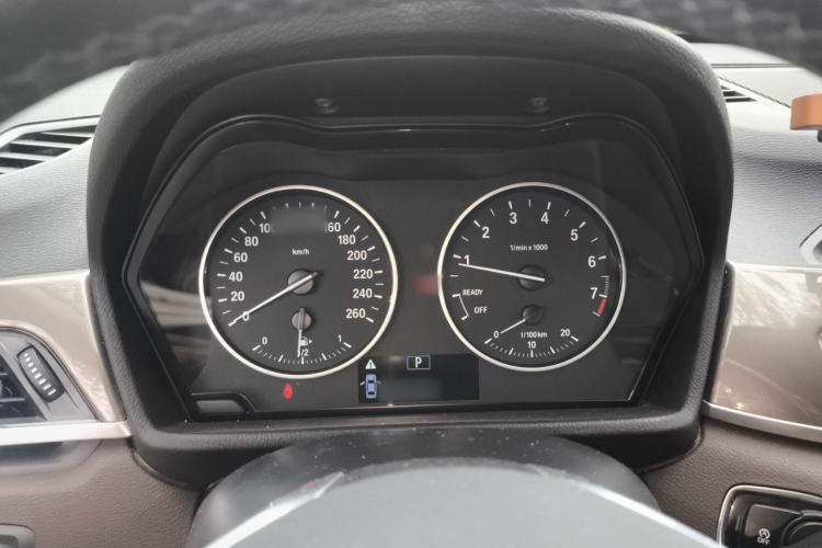 Used BMW X1 2018 xDrive20Li Luxury Edition Instrument Cluster