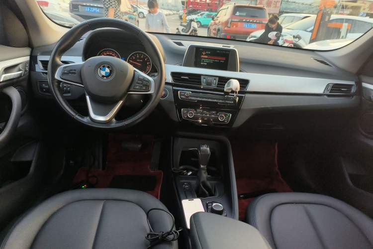 Used BMW X1 2018 sDrive18Li Fashion Model Interior 2