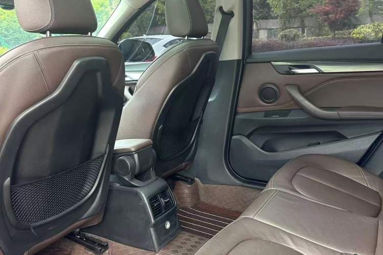 Used BMW X1 2018 sDrive18Li Luxury Model Interior 3