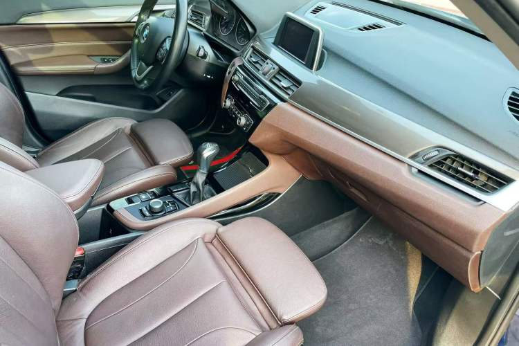 Used BMW X1 2018 sDrive18Li Luxury Model Interior 4