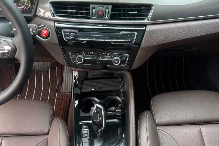 Used BMW X1 2018 sDrive18Li Luxury Model Interior 5