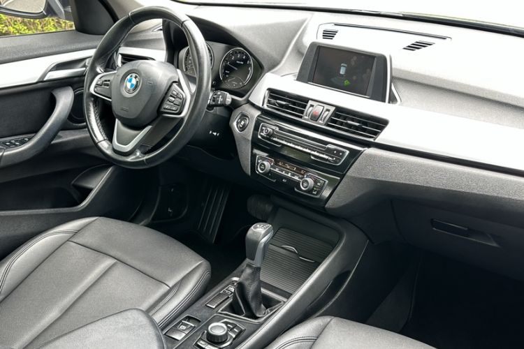 Used BMW X1 2018 sDrive18Li Fashion Model Interior 6