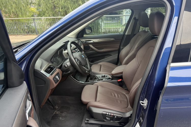 Used BMW X1 2018 sDrive18Li Luxury Model Interior 6