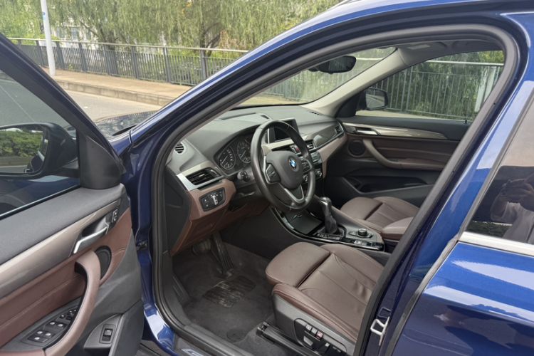 Used BMW X1 2018 sDrive18Li Luxury Model Interior 7