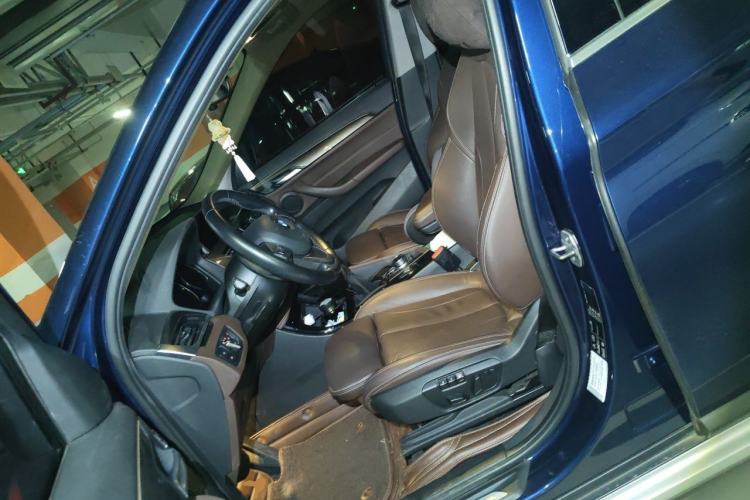Used BMW X1 2018 xDrive20Li Luxury Edition Left Front Seat