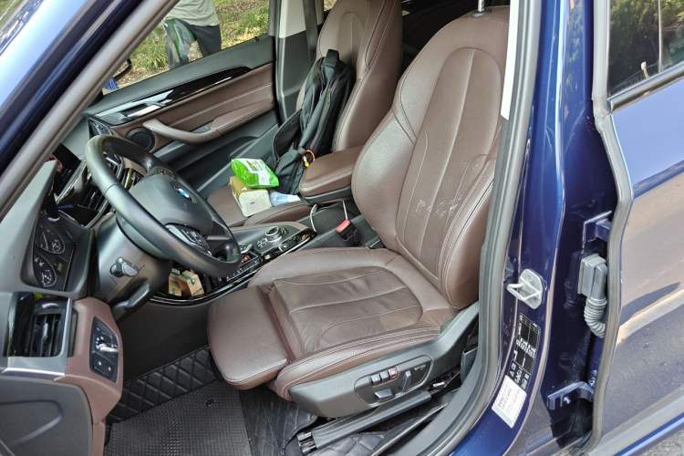 Used BMW X1 2018 xDrive20Li Luxury Edition Left Front Seat
