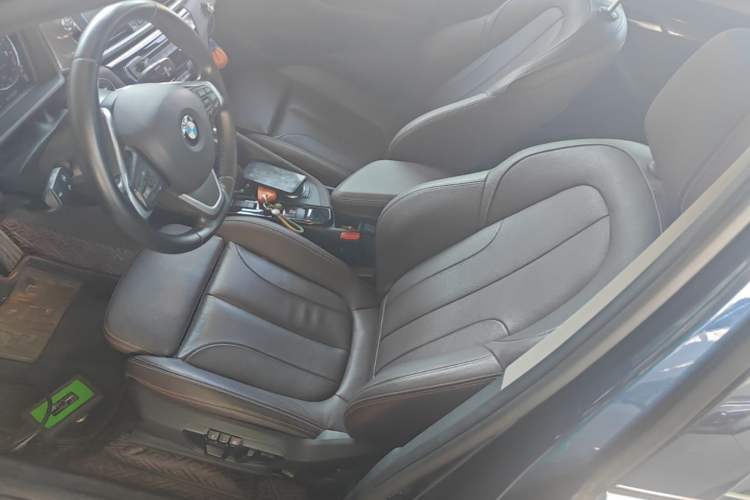 Used BMW X1 2018 xDrive20Li Luxury Edition Left Front Seat
