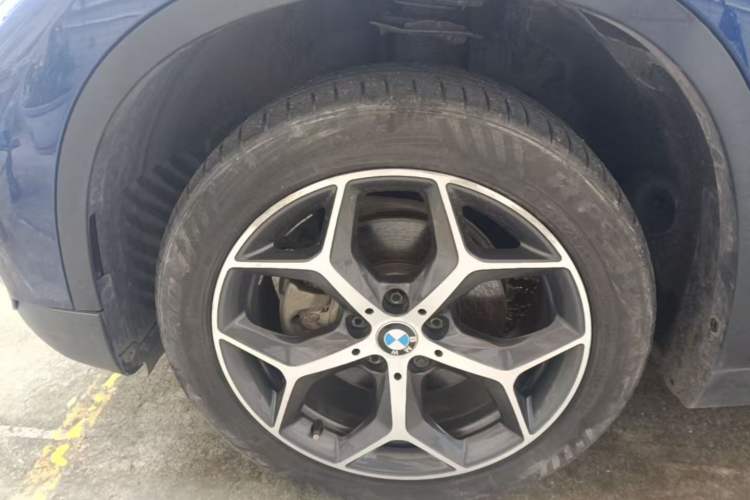Used BMW X1 2018 sDrive18Li Luxury Model Left Front Wheel Hub