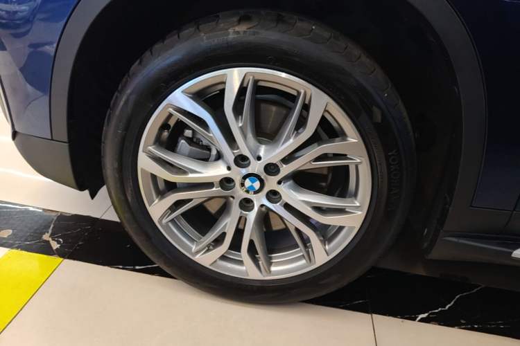 Used BMW X1 2018 sDrive20Li Leading Model Left Front Wheel Hub