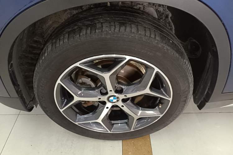 Used BMW X1 2018 sDrive18Li Luxury Model Left Front Wheel Hub