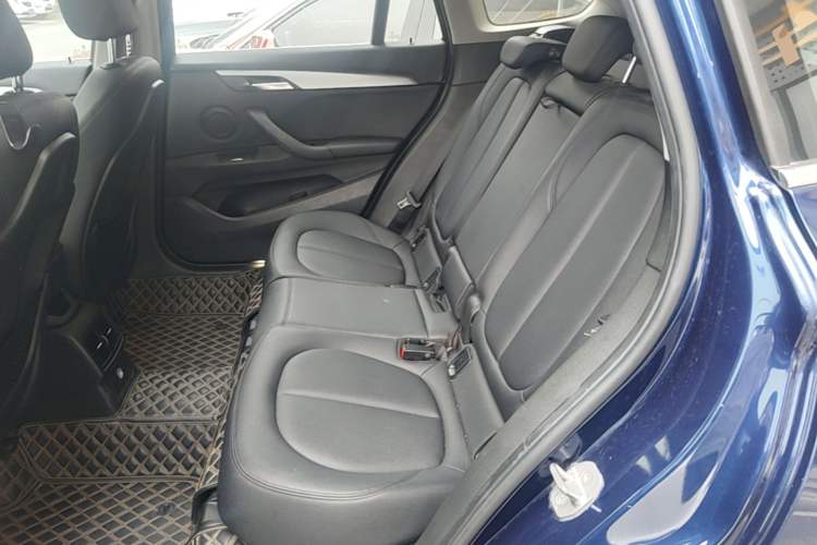 Used BMW X1 2018 sDrive18Li Fashion Model Left Rear Seat