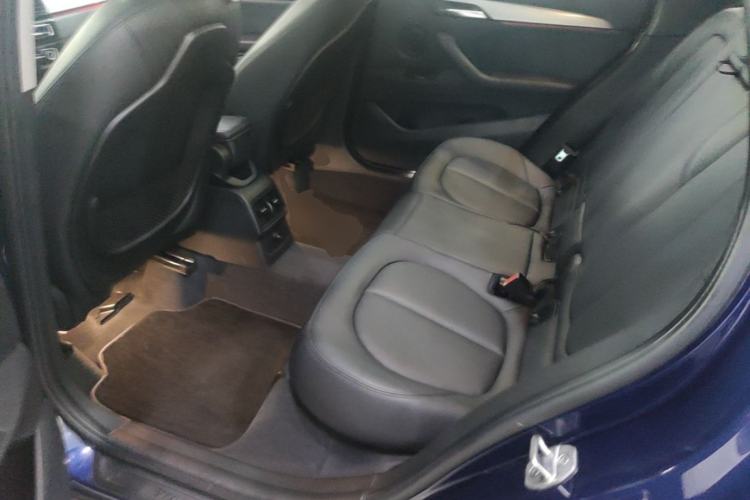 Used BMW X1 2018 sDrive18Li Fashion Model Left Rear Seat