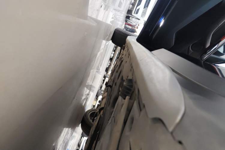 Used BMW X1 2018 xDrive20Li Luxury Edition Left Side Sill