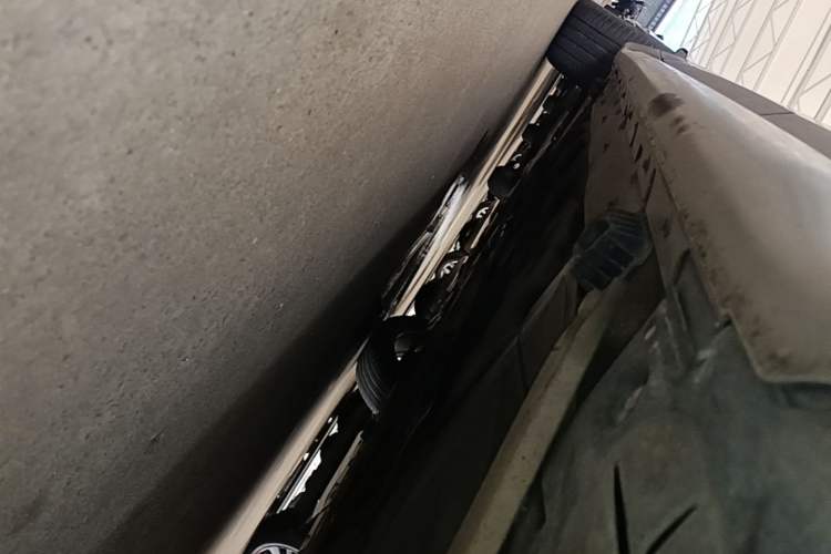 Used BMW X1 2018 sDrive18Li Luxury Model Left Side Sill