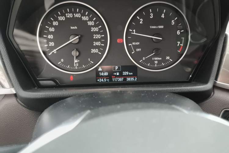 Used BMW X1 2018 xDrive20Li Luxury Edition Odometer Close Up