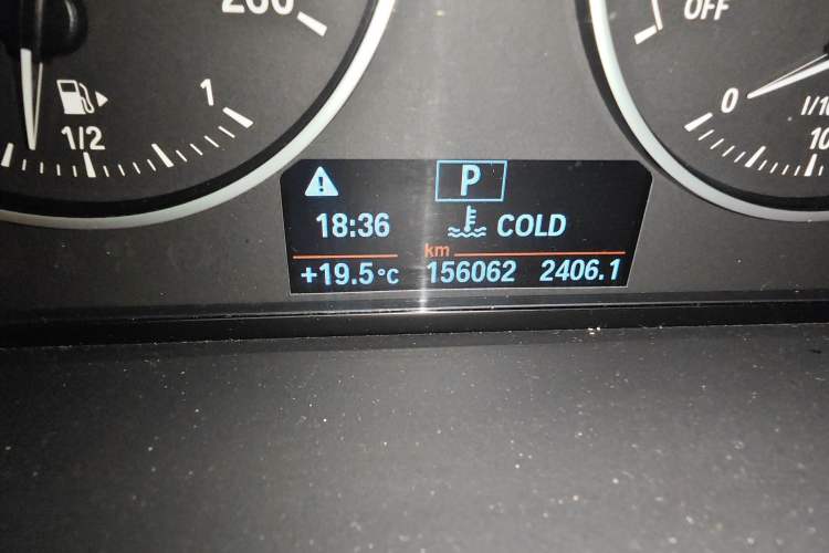 Used BMW X1 2018 sDrive18Li Luxury Model Odometer Close Up