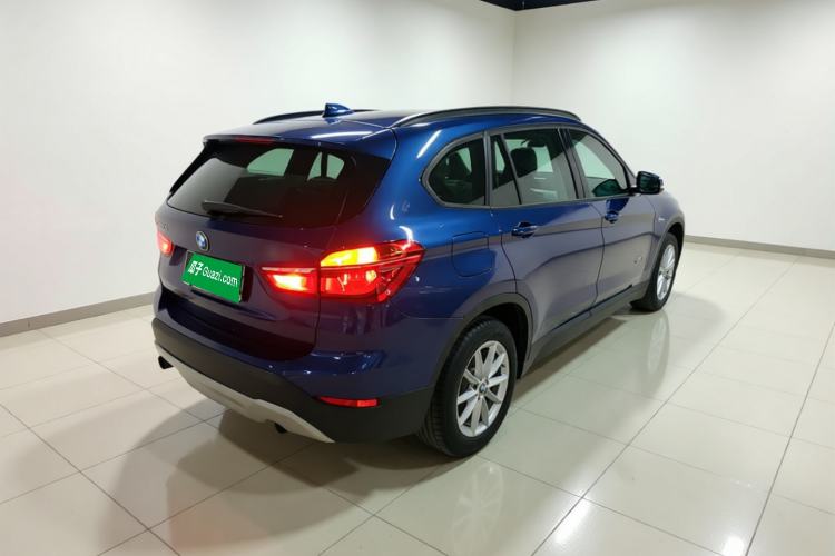 Used BMW X1 2018 sDrive18Li Fashion Model Rear Right 45 Deg