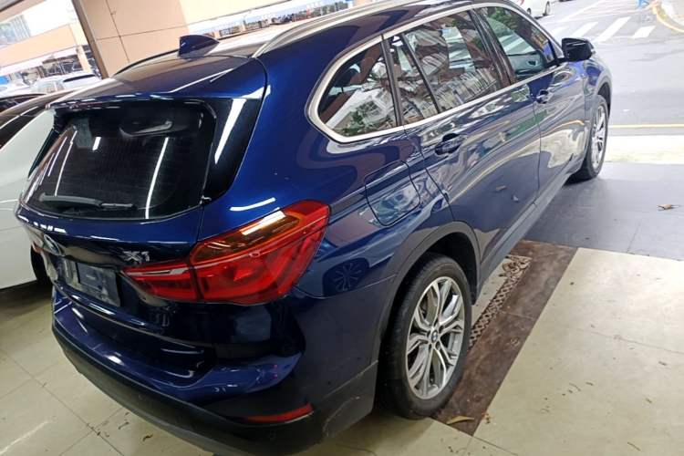 Used BMW X1 2018 sDrive20Li Leading Model Rear Right 45 Deg