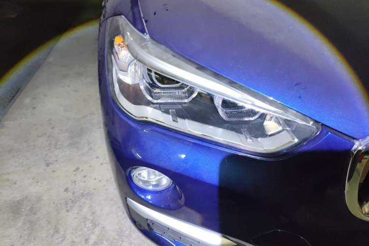 Used BMW X1 2018 xDrive20Li Luxury Model Right Front Headlight